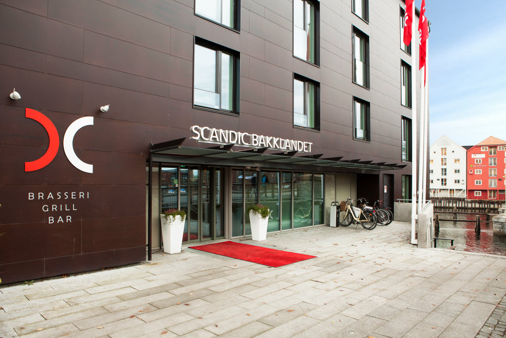 Copyright: Tord-Erik Andresen Hotellfasade, hovedinngang, Scandic Bakklandet